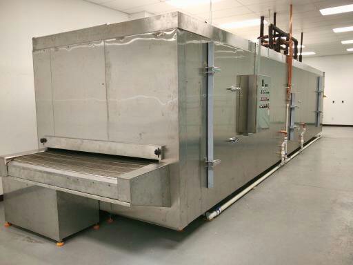 弗斯特制冷科技隧道式速冻机配有不锈钢网带适用于冰淇淋，肉类，海鲜 产量从100kg/h-2000kg/h 
